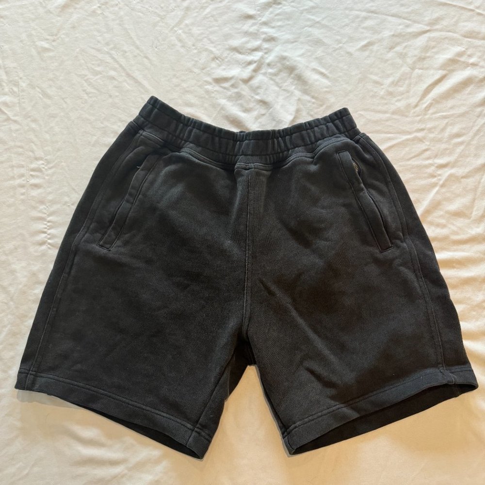 Men's Black Zipper Pocket Cotton Shorts (M)